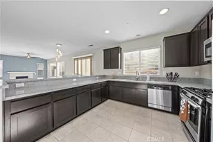 6958 Stanza Ct, Fontana, CA 92336 - Photo 13