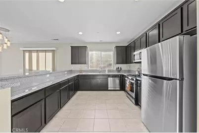 6958 Stanza Court, Fontana, CA 92336 - Photo 7