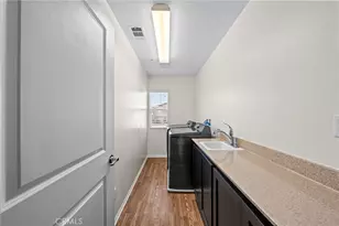 6958 Stanza Ct, Fontana, CA 92336 - Photo 35