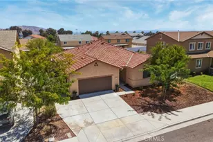 26873 Twin Hills Cir, Moreno Valley, CA 92555 - Photo 35