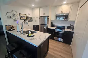 3640 Oak Creek Dr, Ontario, CA 91761 - Photo 5