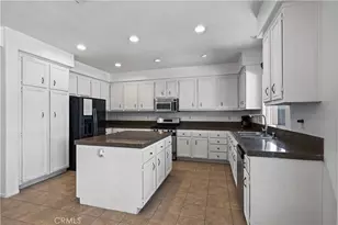 28639 Amborella Way, Menifee, CA 92584 - Photo 17