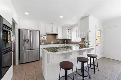 4374 Ramona Drive, Riverside, CA 92506 - Photo 11