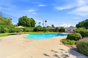 4374 Ramona Dr, Riverside, CA 92506 - Photo 43