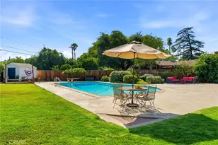 4374 Ramona Dr, Riverside, CA 92506 - Photo 39
