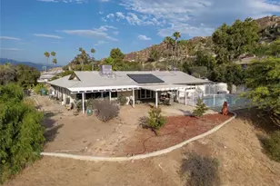 27531 Big Springs Ranch, Hemet, CA 92544 - Photo 29