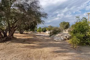 27531 Big Springs Ranch, Hemet, CA 92544 - Photo 5