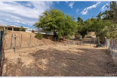 27531 Big Springs Ranch, Hemet, CA 92544 - Photo 31