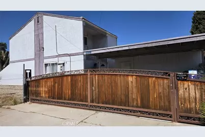 1098 W 9th, San Bernardino, CA 92411 - Photo 3