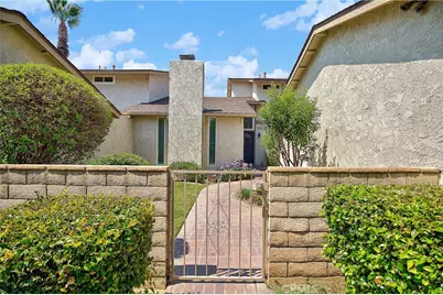 2663 Doubletree, Riverside, CA 92506 - Photo 3