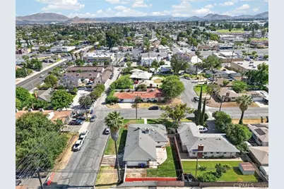 128 W Ramona, Rialto, CA 92376 - Photo 7