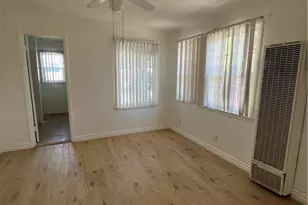 111 S South Lindsay St, Lake Elsinore, CA 92530 - Photo 35