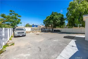 111 S South Lindsay St, Lake Elsinore, CA 92530 - Photo 9