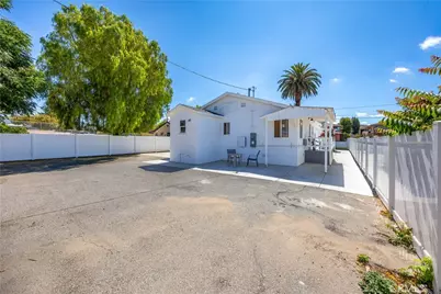 111 S Lindsay Street, Lake Elsinore, CA 92530 - Photo 11