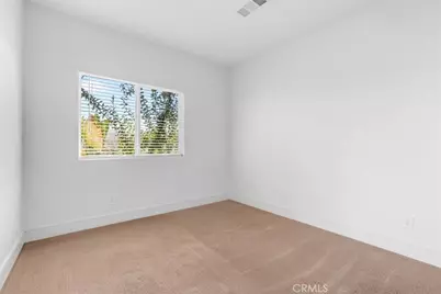 7108 Luane Trail, Colton, CA 92324 - Photo 13