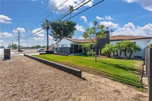 17912 Merrill, Fontana, CA 92335 - Photo 3