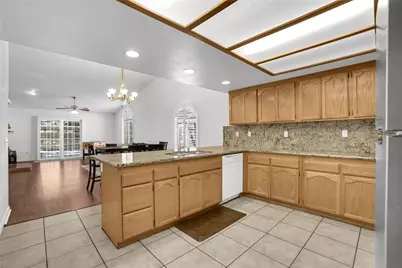 17885 Vista Point, Victorville, CA 92395 - Photo 15