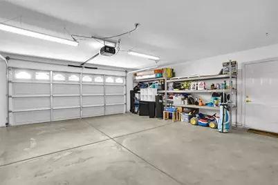 17885 Vista Point, Victorville, CA 92395 - Photo 43