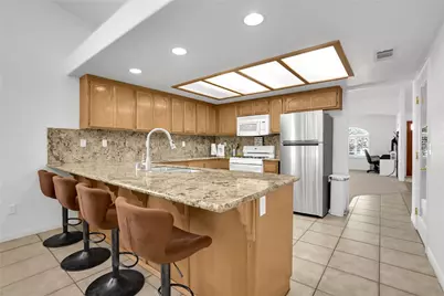 17885 Vista Point, Victorville, CA 92395 - Photo 13