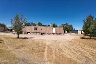 9157 E Ave S-10, Littlerock, CA 93543 - Photo 11