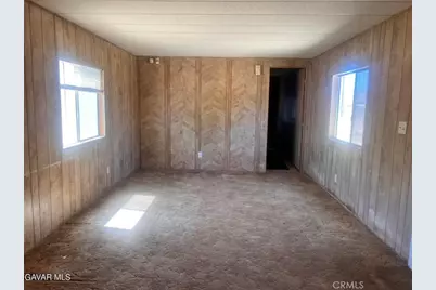 9157 E Avenue S-10, Littlerock, CA 93543 - Photo 33