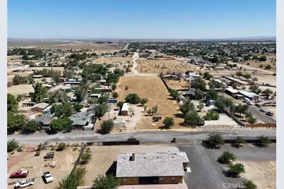 9157 E Avenue S-10, Littlerock, CA 93543 - Photo 15