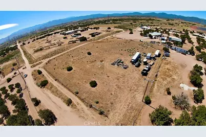 12897 Belmont, Oak Hills, CA 92344 - Photo 5