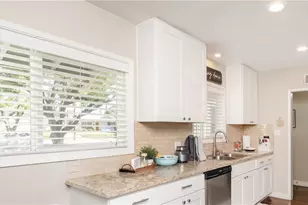 8187 Buckingham Pl, Riverside, CA 92504 - Photo 11