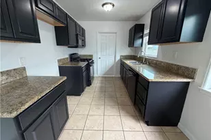 223 E 136th, Los Angeles, CA 90061 - Photo 3