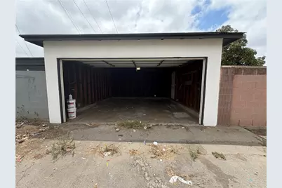 223 E 136th, Los Angeles, CA 90061 - Photo 15