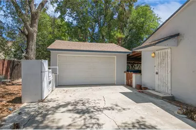4685 Linwood Place, Riverside, CA 92506 - Photo 5
