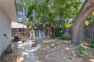 4685 Linwood Pl, Riverside, CA 92506 - Photo 7