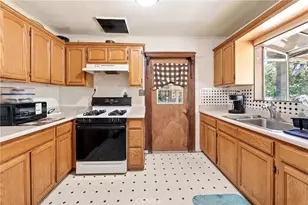 1156 Virginia, Ontario, CA 91764 - Photo 11
