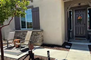 24519 Fair Oaks Ln, Menifee, CA 92584 - Photo 3