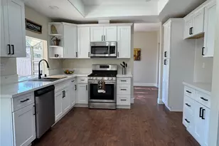 30427 Miranda, Menifee, CA 92584 - Photo 19