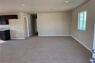 648 W 21st St, San Bernardino, CA 92405 - Photo 5