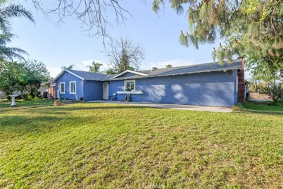 19450 Woodhill Street, Rialto, CA 92376 - Photo 7