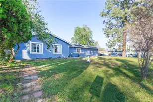 19450 Woodhill St, Rialto, CA 92376 - Photo 5