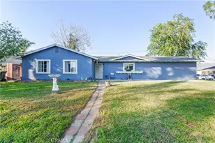 19450 Woodhill St, Rialto, CA 92376 - Photo 1