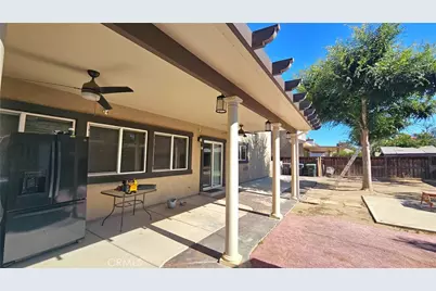 761 Shiraz, Hemet, CA 92545 - Photo 7