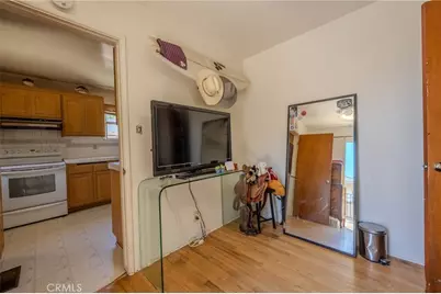 12104 Topa, Santa Paula, CA 93060 - Photo 11