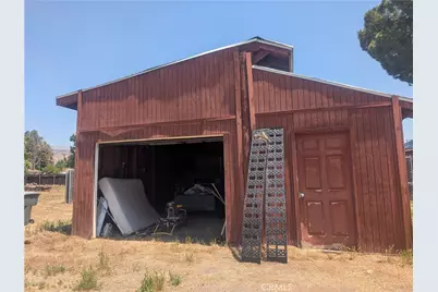 32260 Avenue E, Yucaipa, CA 92399 - Photo 3