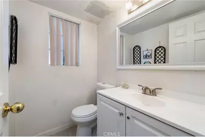 821 E Etiwanda, Rialto, CA 92376 - Photo 25