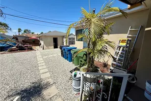 2701 W 84th St, Inglewood, CA 90305 - Photo 19