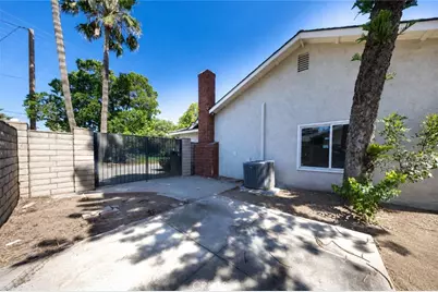 2073 S Lincoln, Corona, CA 92882 - Photo 21