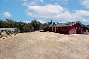 215 Laurel, Hemet, CA 92544 - Photo 5