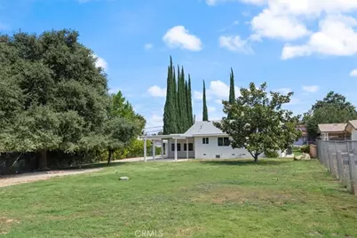 34385 Avenue H, Yucaipa, CA 92399 - Photo 37