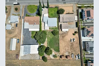 34385 Avenue H, Yucaipa, CA 92399 - Photo 3