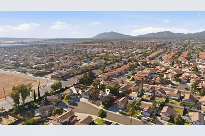 25030 Pebble Creek, Moreno Valley, CA 92551 - Photo 41