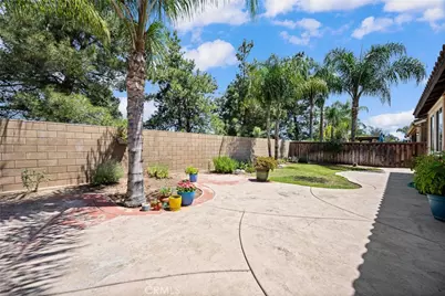 28264 Spring Creek Way, Menifee, CA 92585 - Photo 11